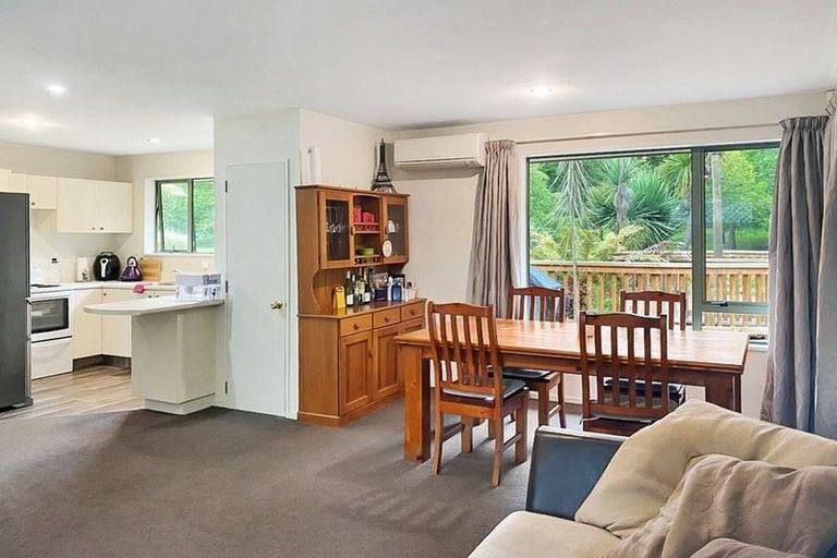 Photo of property in 17a Truman Road, Bryndwr, Christchurch, 8053