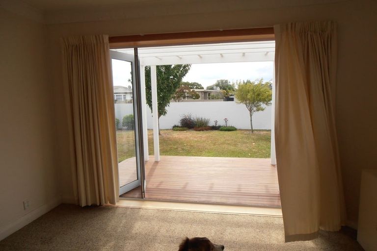 Photo of property in 25 Guy Avenue, Takaro, Palmerston North, 4410