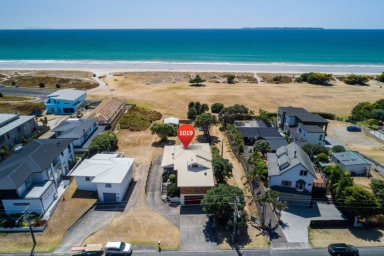 Photo of property in 1019 Papamoa Beach Road, Papamoa Beach, Papamoa, 3118