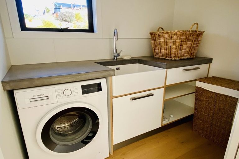 Photo of property in 32 Niger Street, Wanaka, 9305