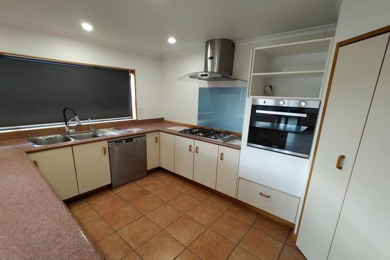 Photo of property in 18 Totara Road, Awapuni, Palmerston North, 4412
