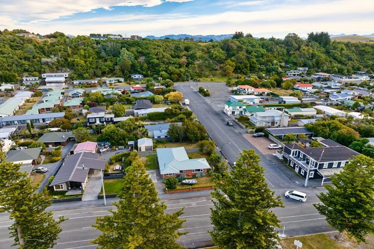 Photo of property in 1 Brighton Street, Kaikoura, 7300