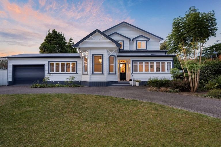 Photo of property in 22 Thornton Road, Cambridge, 3434