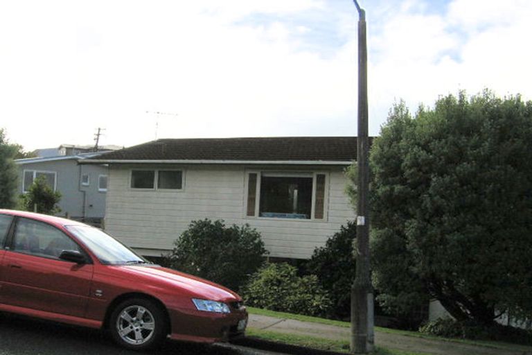 Photo of property in 4 Callender Place, Shelly Park, Auckland, 2014