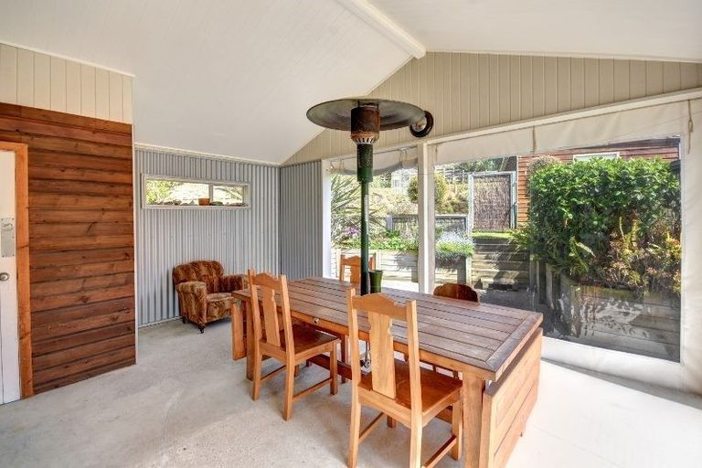 Photo of property in 4 Hare Road, Ocean View, Dunedin, 9035