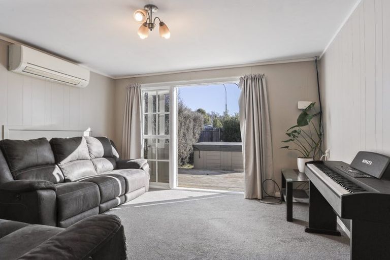 Photo of property in 1/58 Hei Hei Road, Hei Hei, Christchurch, 8042