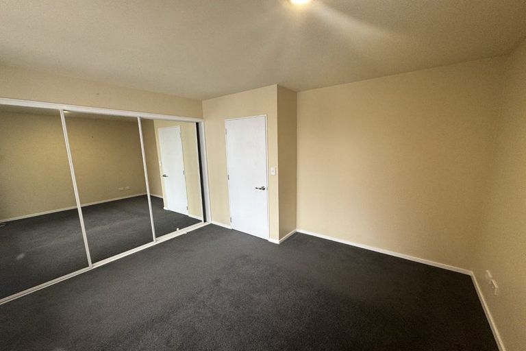 Photo of property in Pirie Street Townhouses, 20/35 Pirie Street, Mount Victoria, Wellington, 6011
