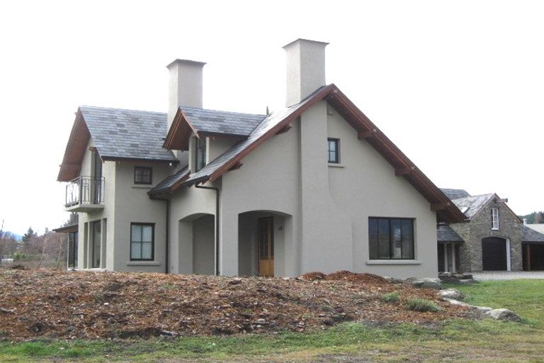 Photo of property in 24 Waimana Place, Wanaka, 9305