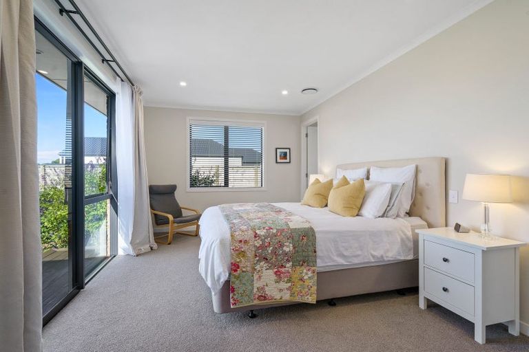 Photo of property in 39 Sunline Drive, Leamington, Cambridge, 3432