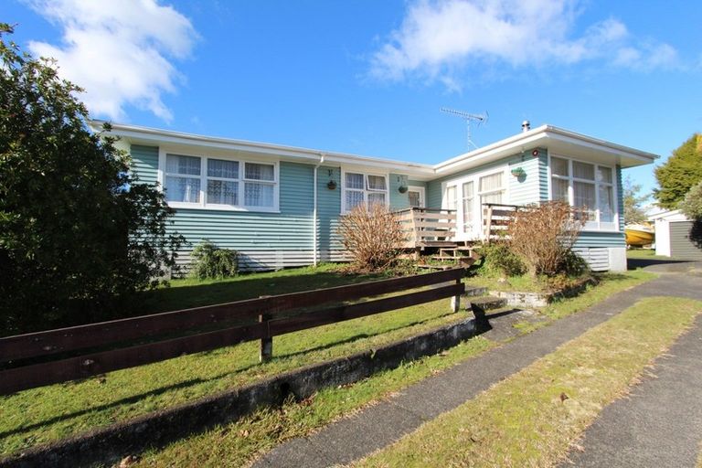 Photo of property in 47 Philip Street, Tokoroa, 3420
