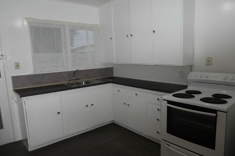 Photo of property in 56 Regent Street, Papatoetoe, Auckland, 2025