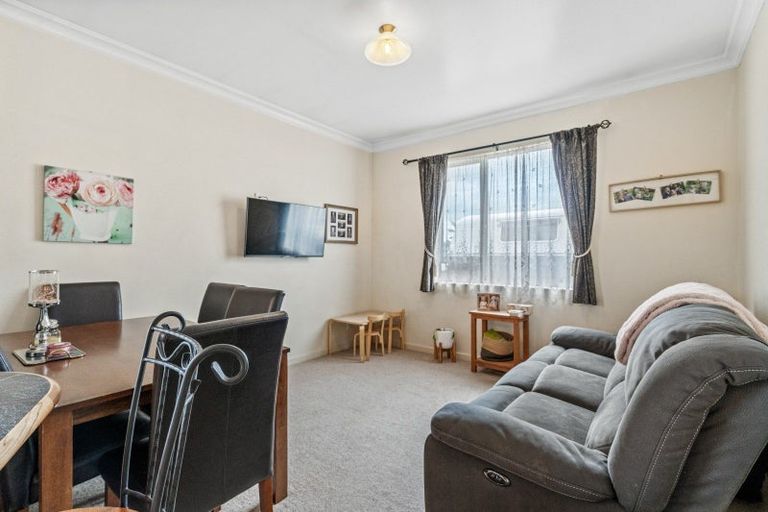 Photo of property in 19 Lowe Street, Avenal, Invercargill, 9810