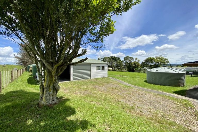 Photo of property in 143 Hamlin Road, Ardmore, Papakura, 2582