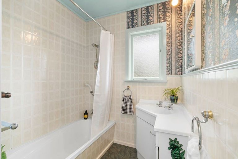 Photo of property in 227 Rangiuru Road, Otaki, 5512