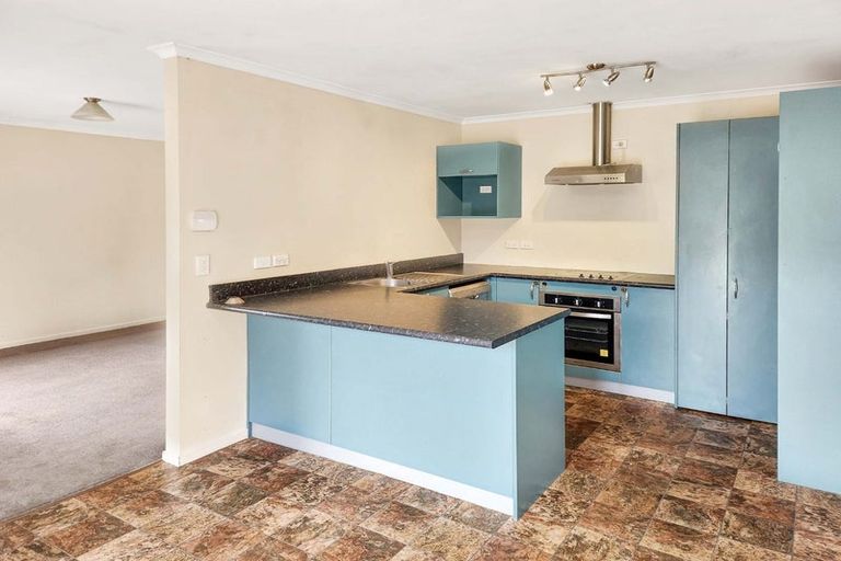 Photo of property in 351b Wellington Road, Wainuiomata, Lower Hutt, 5014