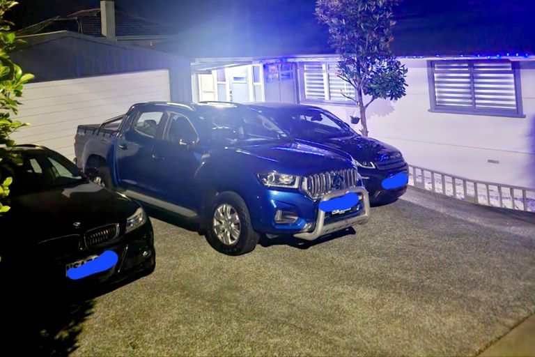 Photo of property in 63 Carlisle Road, Torbay, Auckland, 0630