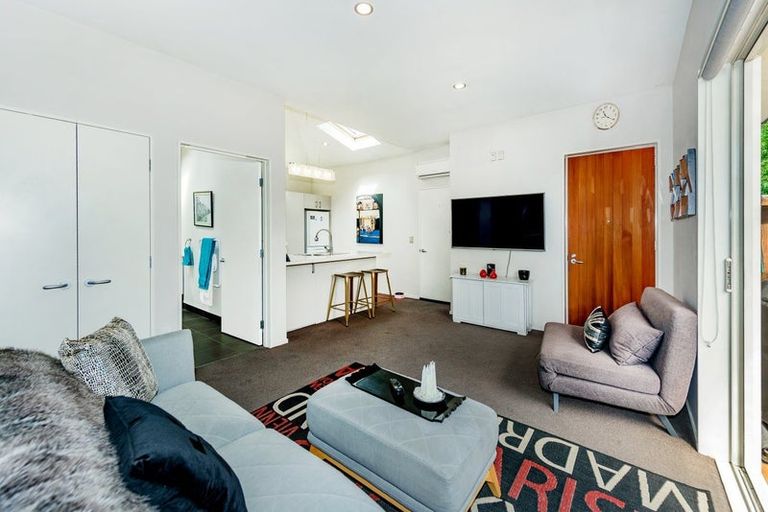 Photo of property in 1/36 Hammersley Avenue, Shirley, Christchurch, 8013