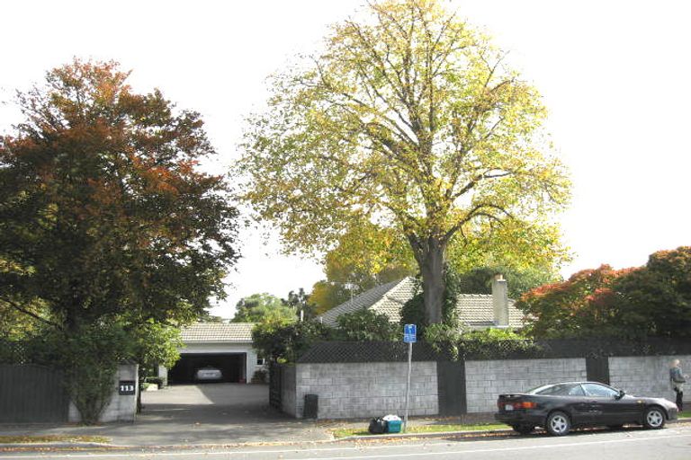 Photo of property in 113 Clyde Road, Ilam, Christchurch, 8041