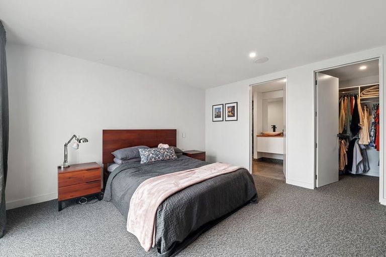 Photo of property in 48 Huntsbury Avenue, Huntsbury, Christchurch, 8022