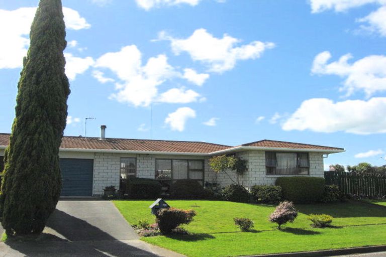 Photo of property in 1 Mansell Crescent, Bulls, 4818