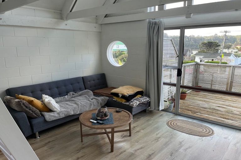 Photo of property in 1/7 Beach Haven Road, Beach Haven, Auckland, 0626