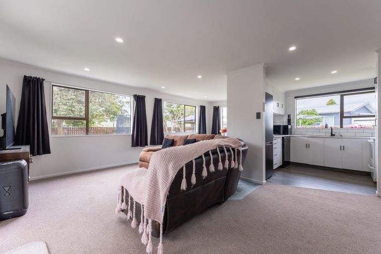 Photo of property in 64 Atkinson Avenue, Otaki Beach, Otaki, 5512