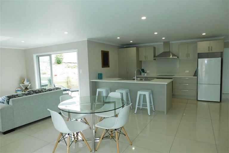 Photo of property in 4 Kakapo Place, Mangawhai, 0505