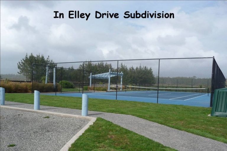 Photo of property in 10 Elley Drive, Carters Beach, Westport, 7825