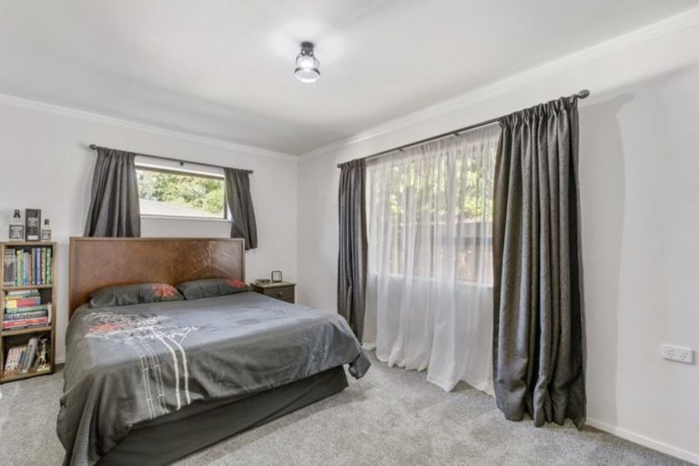 Photo of property in 2/59 Youngs Road, Papakura, 2110