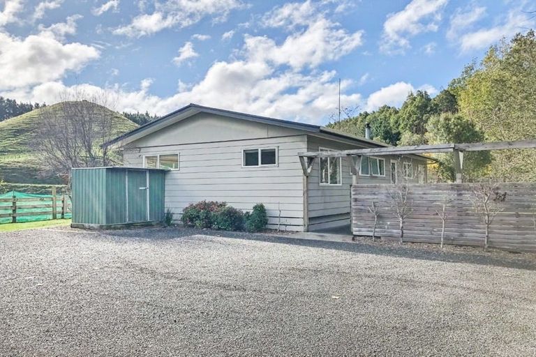 Photo of property in 649 No 3 Line, Okoia, Whanganui, 4582