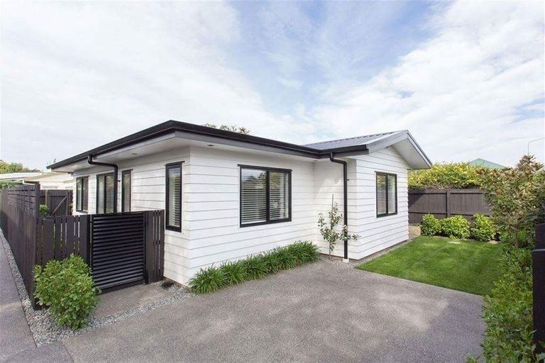 Photo of property in 194 Strickland Street, Spreydon, Christchurch, 8024