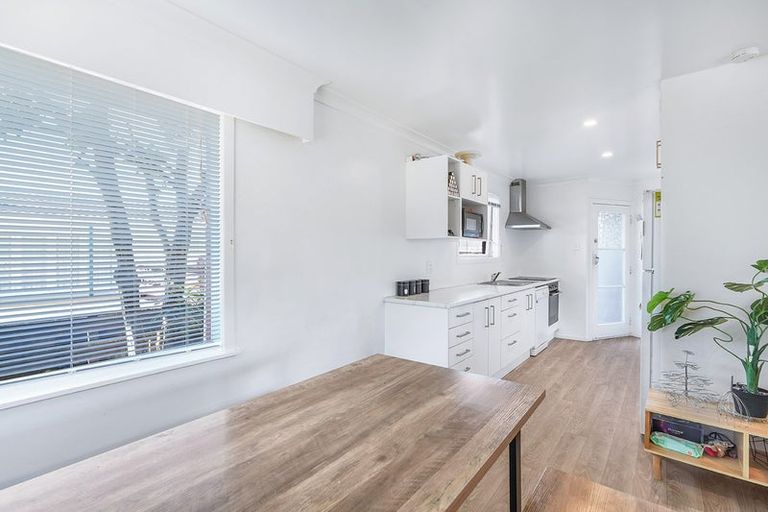 Photo of property in 143 Whatawhata Road, Dinsdale, Hamilton, 3204