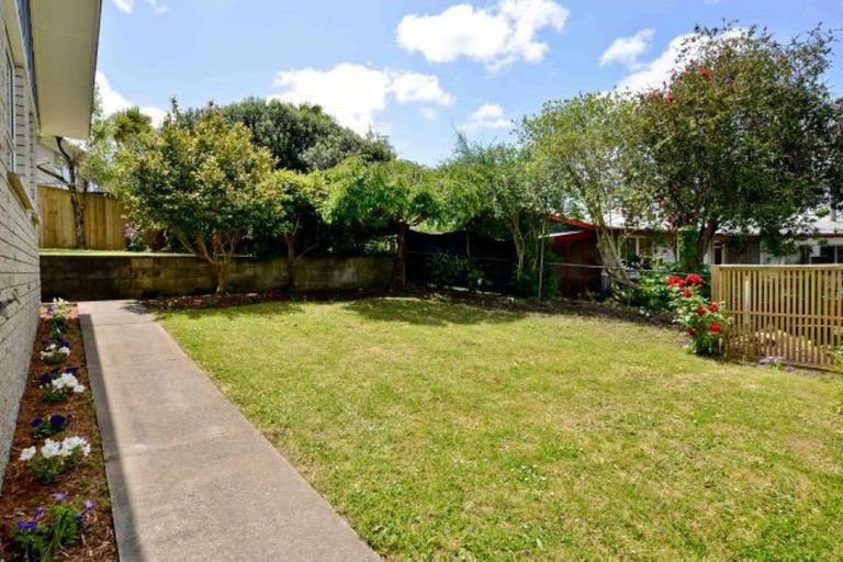 Photo of property in 10 Manapouri Place, Glenview, Hamilton, 3206