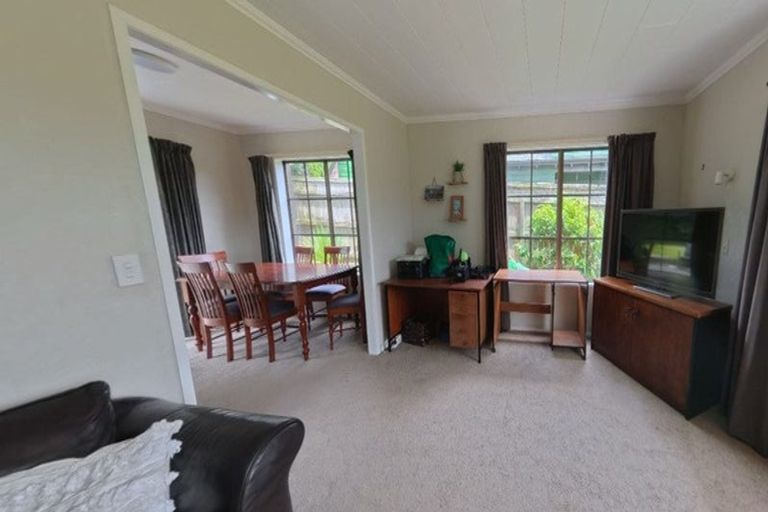 Photo of property in 35 Waitawa Place, Lynmore, Rotorua, 3010