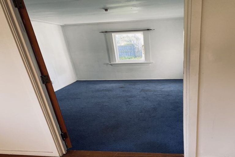 Photo of property in 1 Beihlers Road, Weymouth, Auckland, 2103