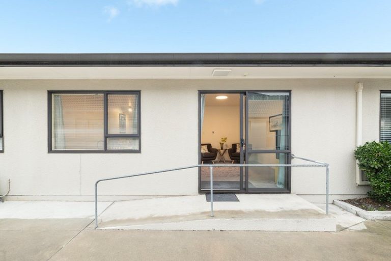 Photo of property in 8d Heath Street, Mount Maunganui, 3116