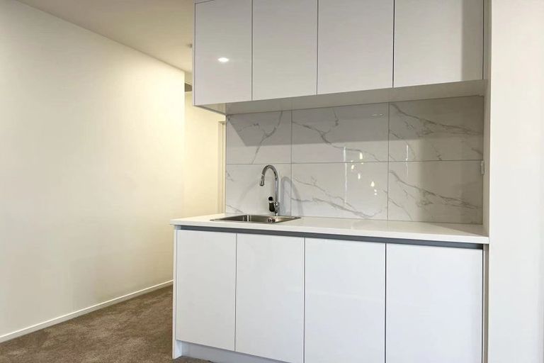 Photo of property in 16 Wheriko Avenue, Glenbrook, 2681