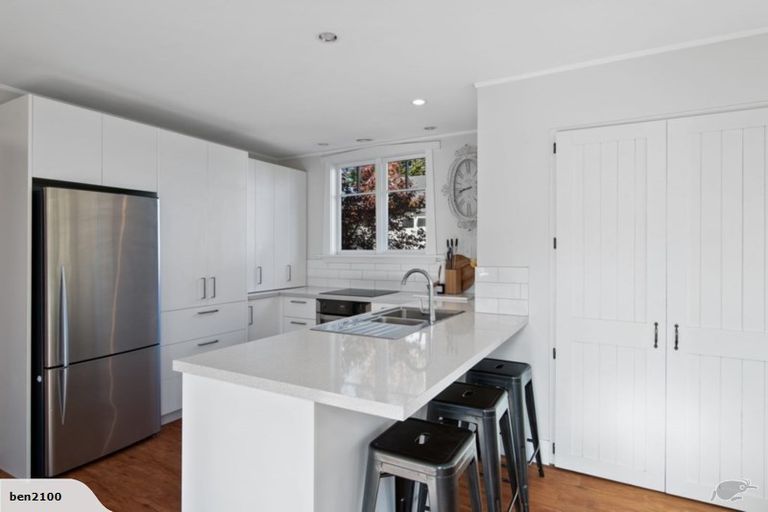 Photo of property in 163 Mays Road, St Albans, Christchurch, 8052