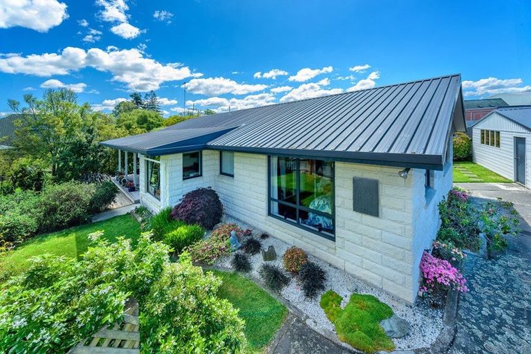 Photo of property in 16 Roblyn Place, Lincoln, 7608