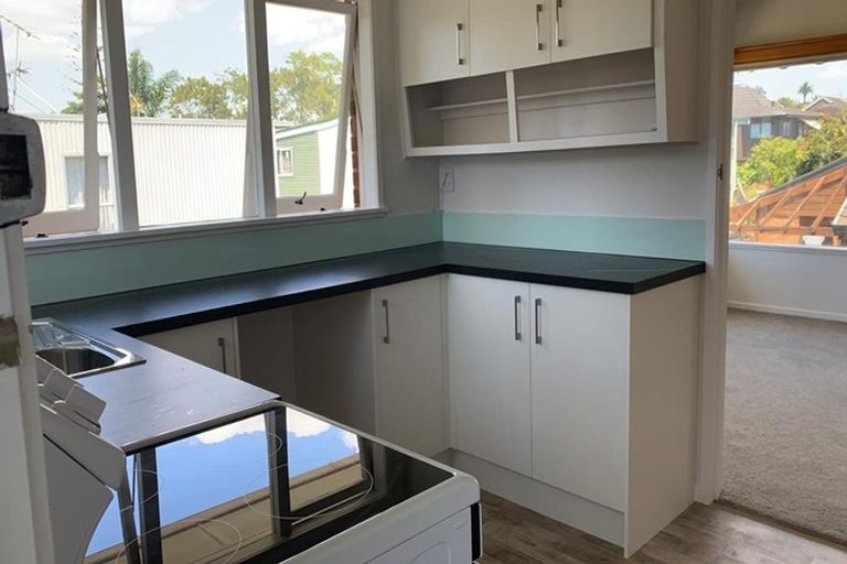 Photo of property in 4/24 Inverness Road, Browns Bay, Auckland, 0630