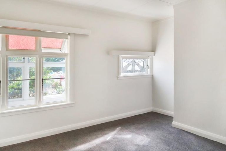 Photo of property in 98 Waterloo Road, Hutt Central, Lower Hutt, 5010