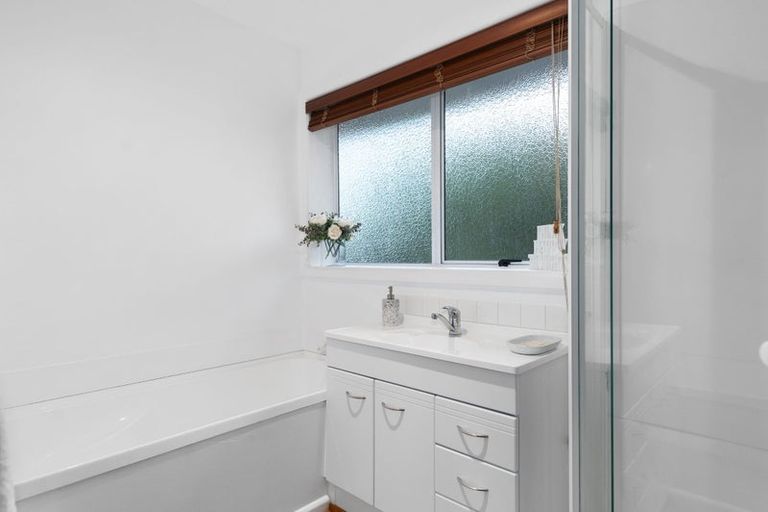 Photo of property in 4 Raxworthy Street, Ilam, Christchurch, 8041