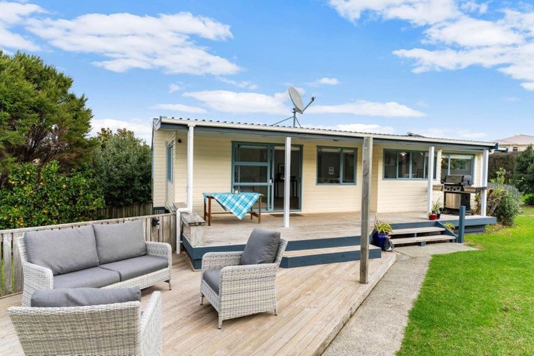 Photo of property in 20d Driftwood Place, Mangawhai Heads, Mangawhai, 0505