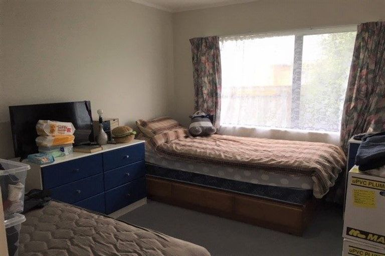 Photo of property in 22 Spackman Crescent, Paraparaumu, 5032