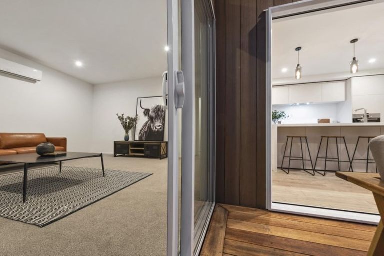 Photo of property in 37 Awatira Drive, Papamoa Beach, Papamoa, 3118