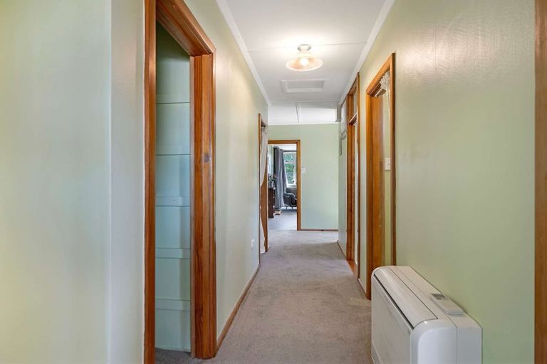 Photo of property in 6 Queens Crescent, Oamaru, 9400