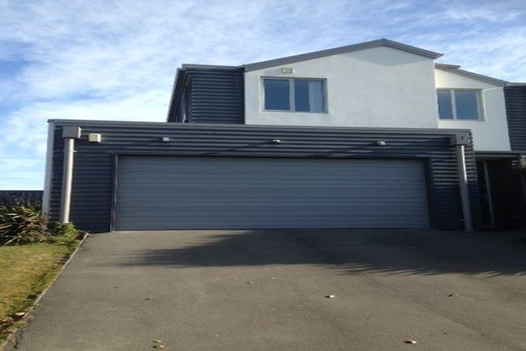 Photo of property in 41 Mcmahon Drive, Aidanfield, Christchurch, 8025