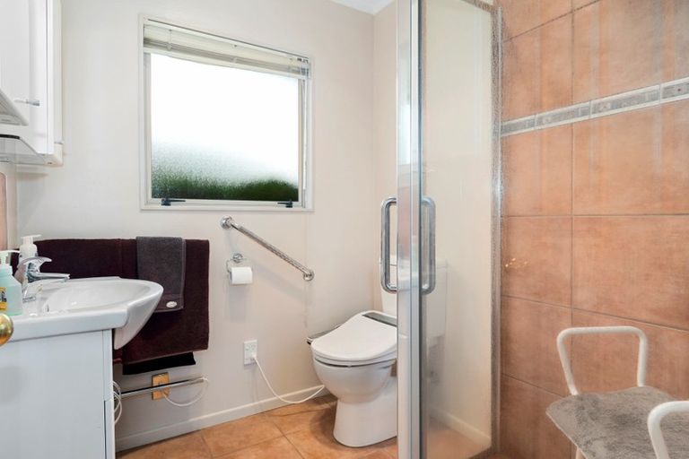 Photo of property in 14 Cloverlea Walk, Welcome Bay, Tauranga, 3112