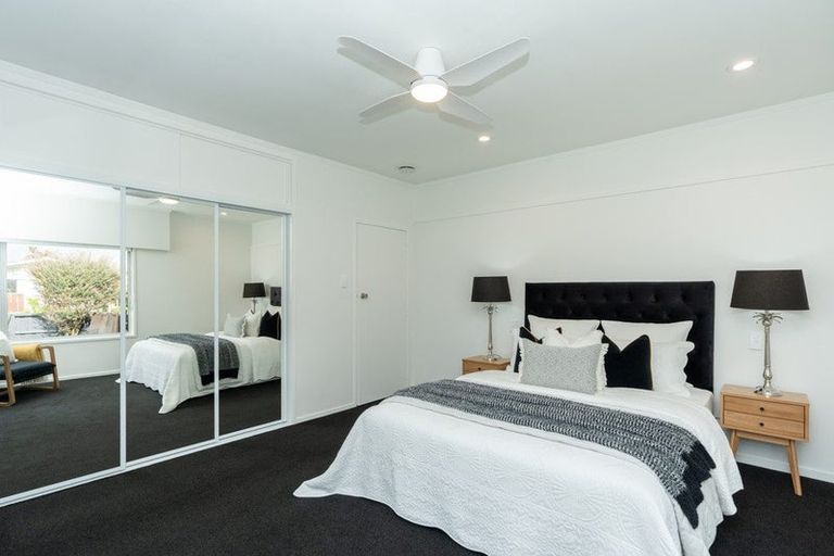 Photo of property in 2 Clements Crescent, Queenwood, Hamilton, 3210