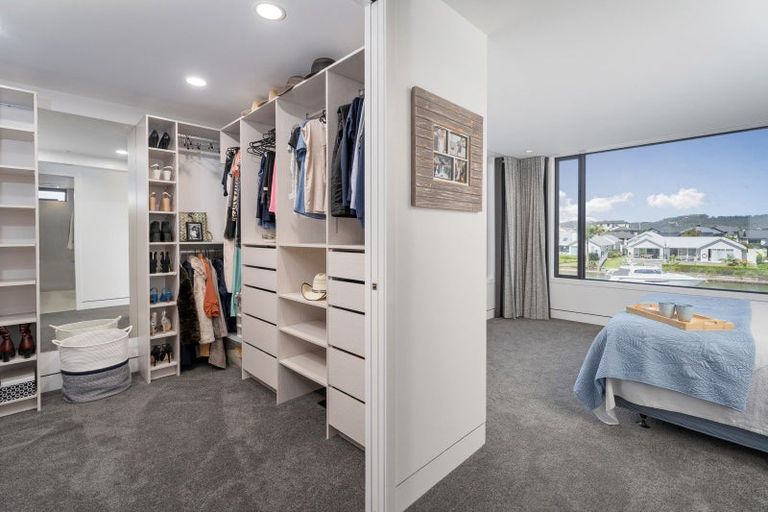 Photo of property in 33 Awatea Drive, Whitianga, 3510